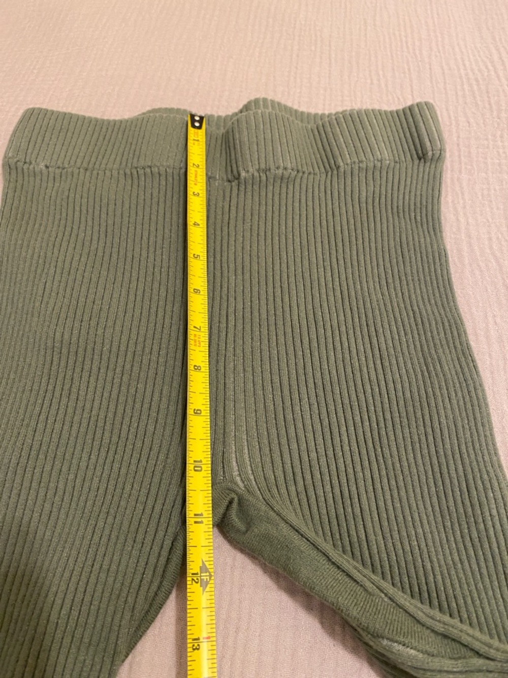 lunya Olive Ribbed Leggings. Size M - Picture 8 of 10